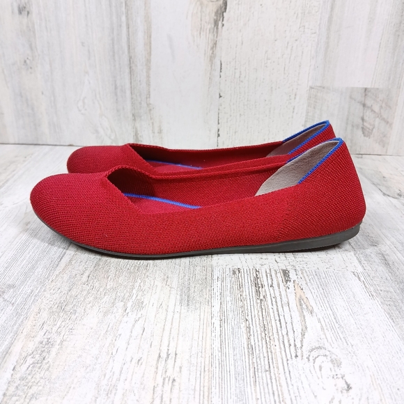 Rothy's | Shoes | Rothys Red Knit Round Toe Ballet Flats With Blue Trim ...